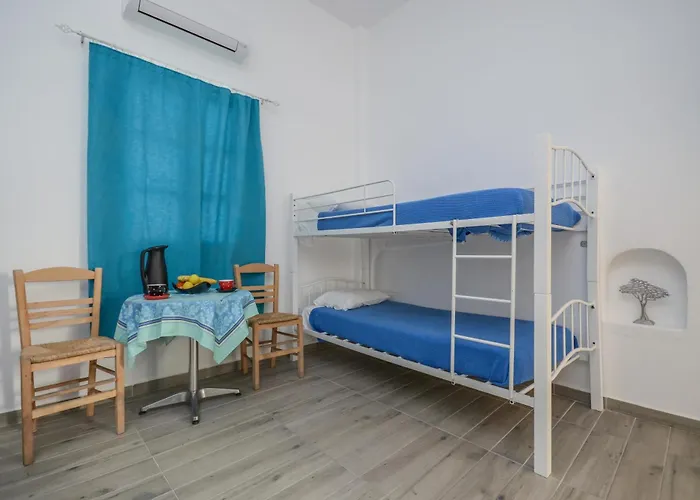 公寓 Depis & Naxos City